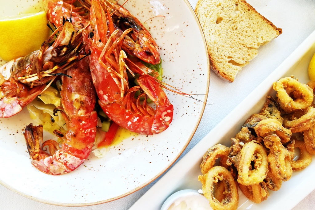 In Tolo, Argolida, there is excellent seafood - grilled shrimp and crisp fried calamari